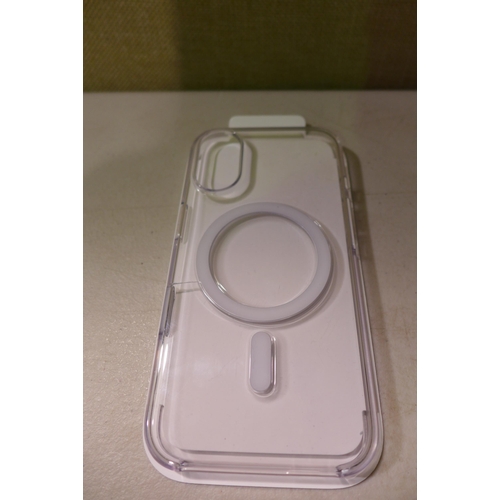 6269 - Apple iPhone 16 MagSafe clear case *This lot is subject to VAT