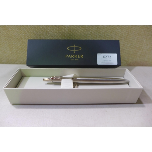 6272 - A Parker ballpoint pen *This lot is subject to VAT
