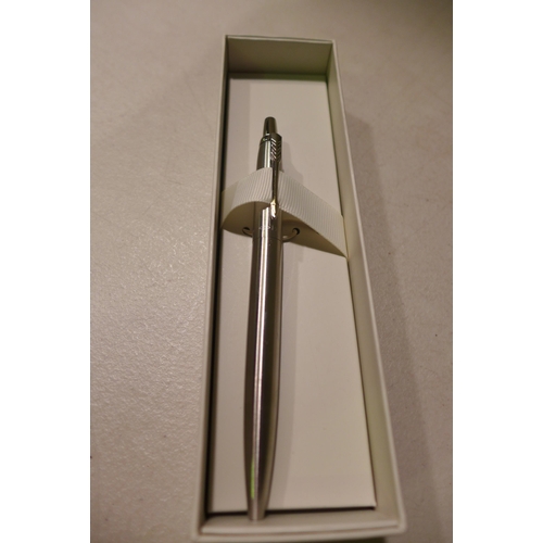 6272 - A Parker ballpoint pen *This lot is subject to VAT