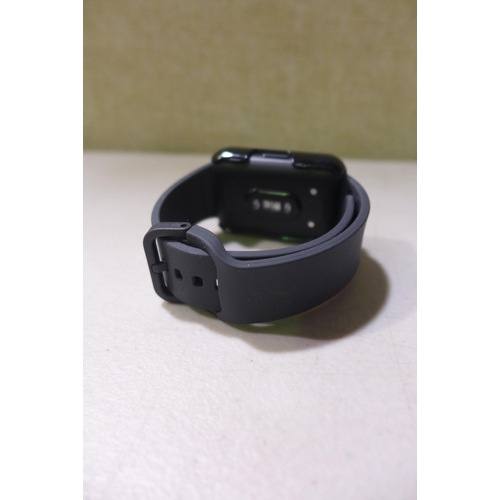 6273 - Samsung Galaxy Fit3 smart watch with grey activity band, RRP £59.99 *This lot is subject to VAT