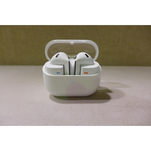 6274 - Samsung Galaxy Buds3 wireless ear buds *This lot is subject to VAT