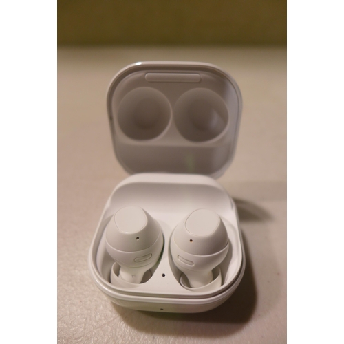 6286 - Samsung Galaxy Buds FE wireless ear buds, model no: SM-R400N *This lot is subject to VAT