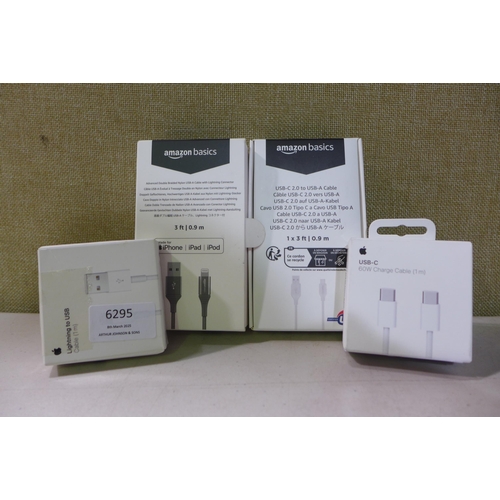 6295 - Two 1m Apple cables and two others *This lot is subject to VAT