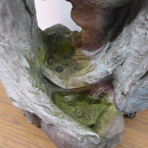 5163 - A tree stump effect garden water fountain