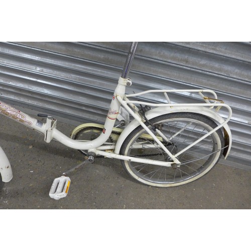 5153 - A Wayfarer folding bike