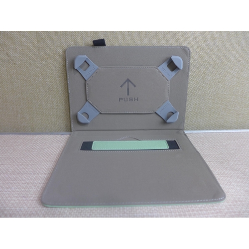6263 - Apple iPhone 15 Pro Max grey silicone MagSafe phone case *This lot is subject to VAT