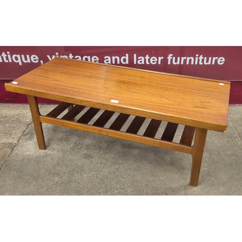 31 - A Myer teak rectangular coffee table