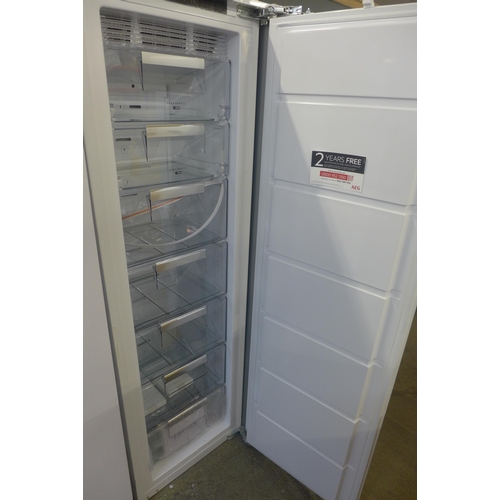 4133 - AEG integrated tower freezer (frost free) (486-87) *This lot is subject to VAT