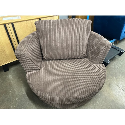 Lot 3203      