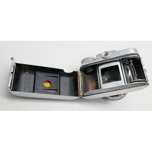 2183 - A small Mycro Camera, f=20mm, cased