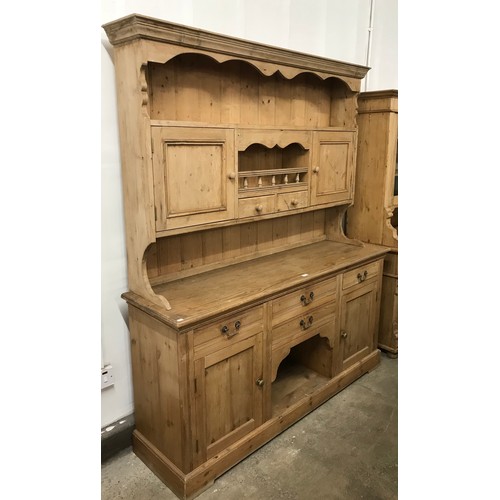 167 - A Victorian style pine dresser