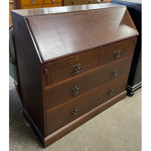 123 - An Arts and Crafts mahogany bureau