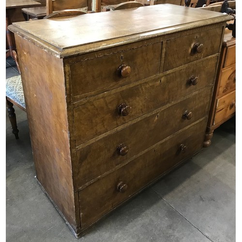 199 - A Victorian scumbled pine chest of drawers