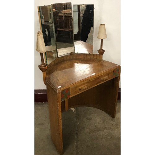 283 - An Art Deco oak dressing table