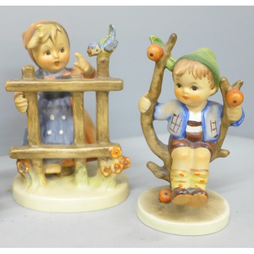 2103 - A collection of eleven West German Goebel figures