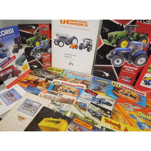 2112 - A collection of toy catalogues, Corgi Toys including 1966, Dinky Toys, Matchbox including 1966, Brit... 