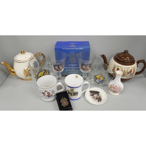 2114 - A box of Royalty commemorative china and memorabilia including Edward VIII Coronation mug, George V ... 