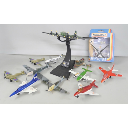 2156 - Collection of model aircraft including Matchbox