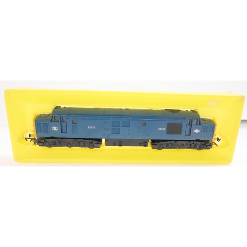 2161 - A collection of 00 gauge locomotives, etc., and a Cary Locomotive Works diesel body