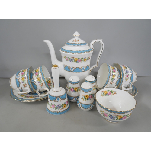 2237 - A collection of bone china Crown Staffordshire tea and dinnerware, in the blue Tunis pattern. Compri... 