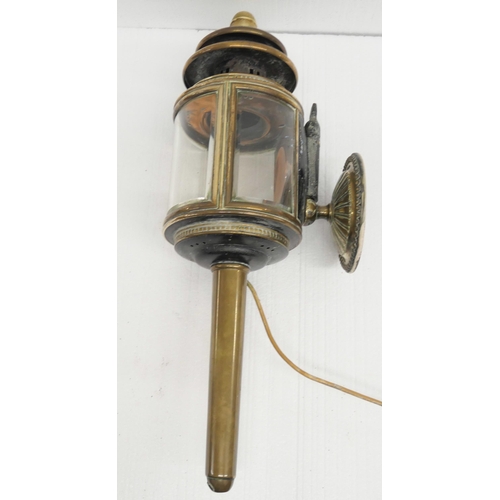 2285 - A Victorian brass coach lamp and wall bracket, converted to electricity **PLEASE NOTE THIS LOT IS NO... 