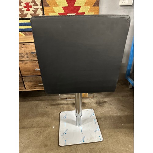 3011 - Benito deluxe black kitchen barstool (486-113) *This lot is subject to VAT