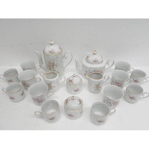 2314 - A large collection of tea and dinner wares including Royal Doulton Pastorale, Johnson Bros. Summer C... 