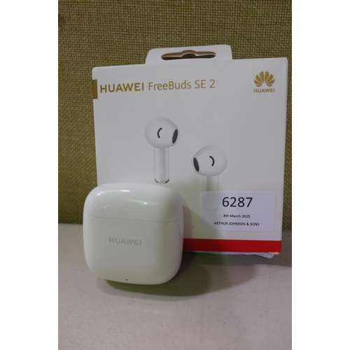 6122 - Huawei FreeBuds SE 2 white wireless earbuds *This lot is subject to VAT