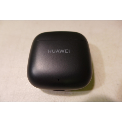 6124 - Huawei FreeBuds SE 2 black wireless earbuds *This lot is subject to VAT