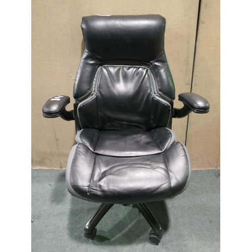 6266 - Dormeo Managers chair (damaged) , original RRP £149.99 + VAT (353-29) *This lot is subject to VAT