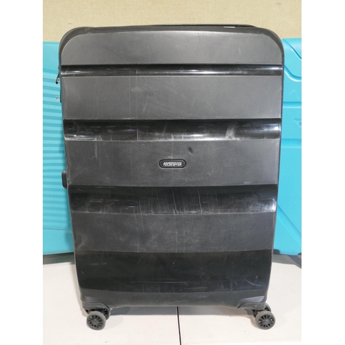 6397 - Three American Tourister Jetdriver hardside suicases (damaged/marked) (353-487) *This lot is subject... 