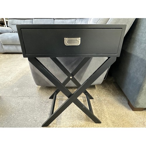 3224 - A pair of black single draw bedside tables