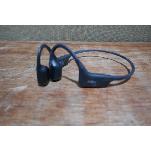 6171 - Shokz open run headphones   (354-613) *This lot is subject to VAT