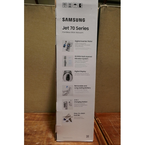 6176 - Samsung Jet Pet Stick vacuum cleaner, original RRP £299.99 + VAT (353-255) *This lot is subject to V... 