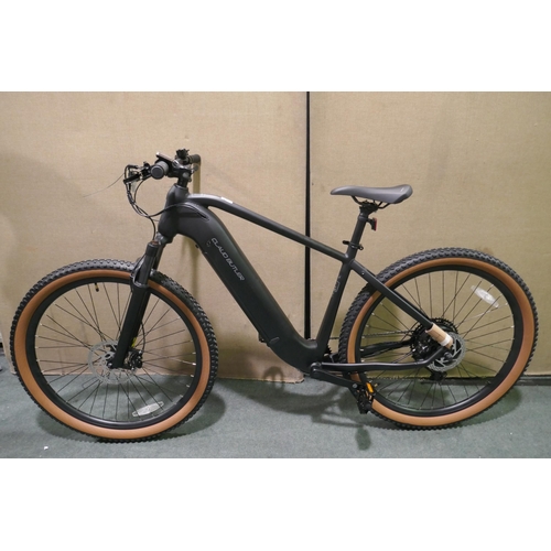 6177 - Claud Butler Cape Wrath 2.0 electric bike with keys and charger
Maximum range - 60 miles / 97km
Rech... 