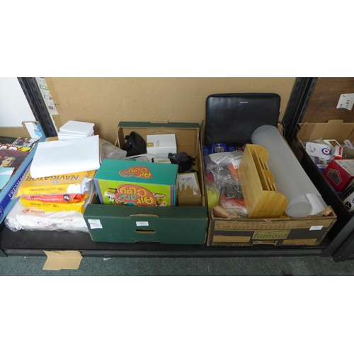 6032 - A quantity of misc office supplies to include calendars, trading card sleeves, a Filofax A5 storage ... 