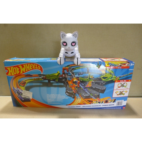 6047 - Power Puppy and Hotwheels Action Colossal toy set (353-383,400) *This lot is subject to VAT