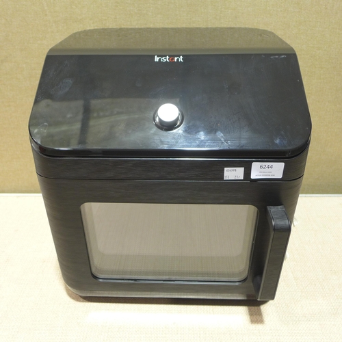 6244 - Instant Pot Air Fry oven   (353-215) *This lot is subject to VAT