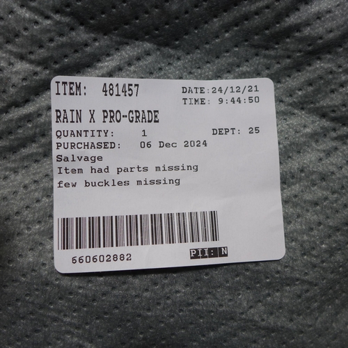 6257 - Rain X Pro-Grade car cover (353-229) *This lot is subject to VAT