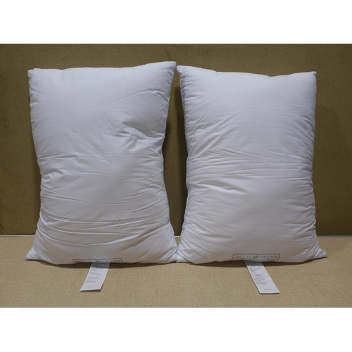 6274 - Two Hotel Grand summer/winter pillows    (354-530) *This lot is subject to VAT