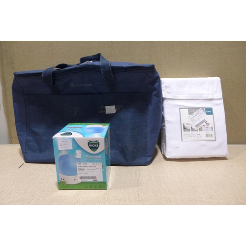 6300 - keep cool navy cooler bag, Kingsize fitted sheet and Vicks personal humidifier    (354-597,616,728) ... 