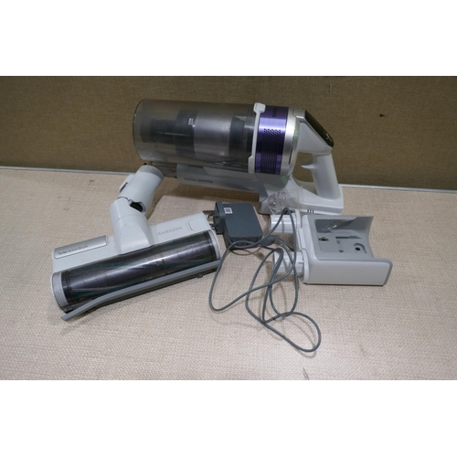 6356 - Samsung jet 70 turbo vacuum cleaner (missing parts) original RRP £249.99 + VAT (354-387) *This lot i... 