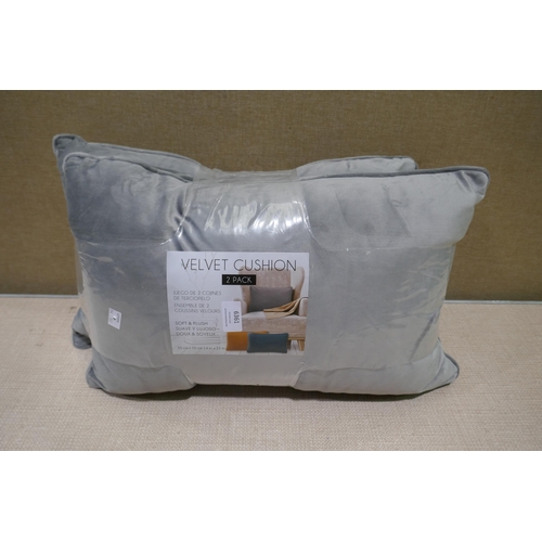 6361 - Velvet oblong cushions  (354-117) *This lot is subject to VAT