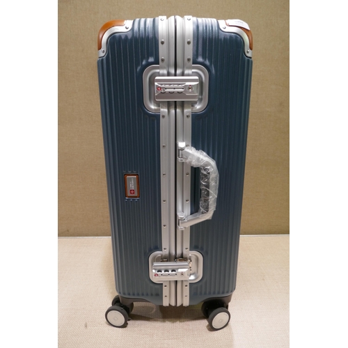 6398 - Swiss Military Luggage case (353-642) *This lot is subject to VAT