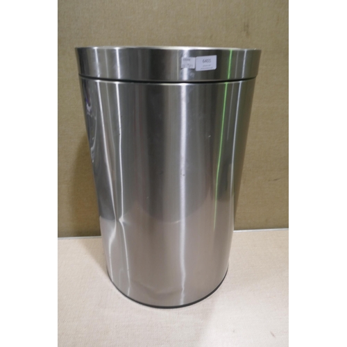 6401 - 47l Eko semi round bin    (354-477) *This lot is subject to VAT