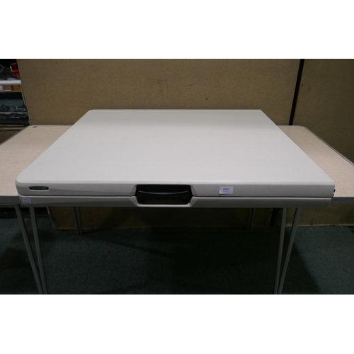 6404 - 6ft adjustable commercial table   (354-414) *This lot is subject to VAT