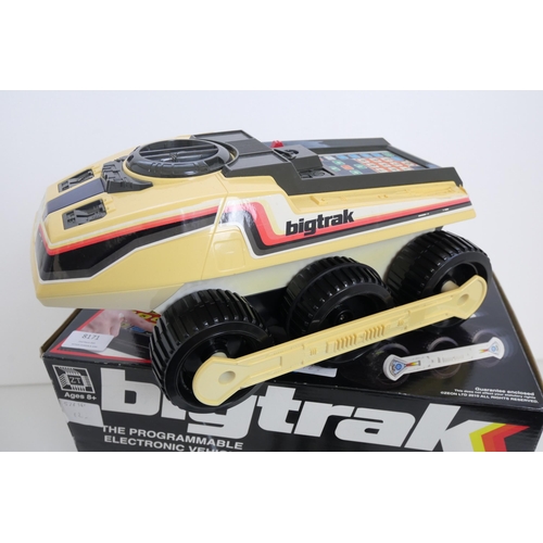 8171 - A Bigtrack programmable toy car (2010 version)