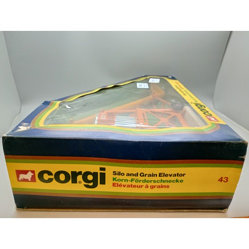 2008 - A Corgi Gift Set, 43, Silo and Grain Elevator