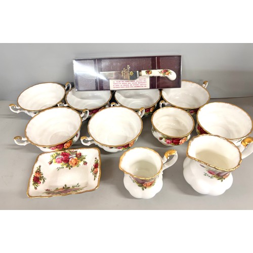 2161 - A collection of Royal Albert Old Country Roses china, tea and dinnerware, large tea pot, six cups, s... 