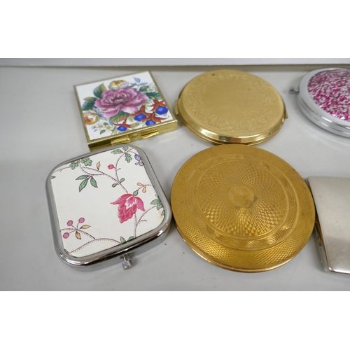 2015 - A large collection of lady's compacts